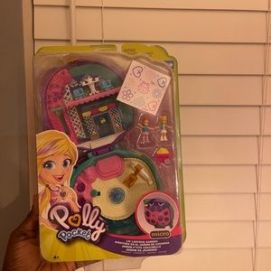 Polly pocket Toy
